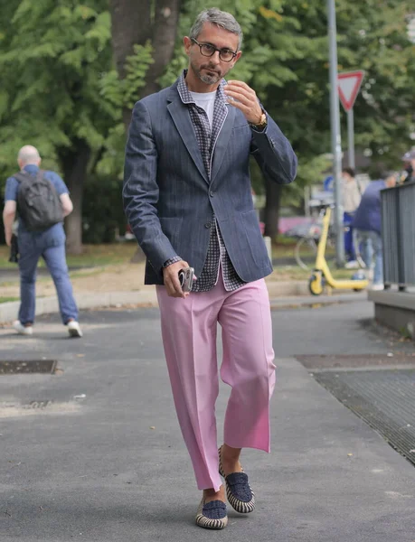 Fashio Bloggare Street Style Outfit Efter Fendi Modevisning Milano Modevecka — Stockfoto