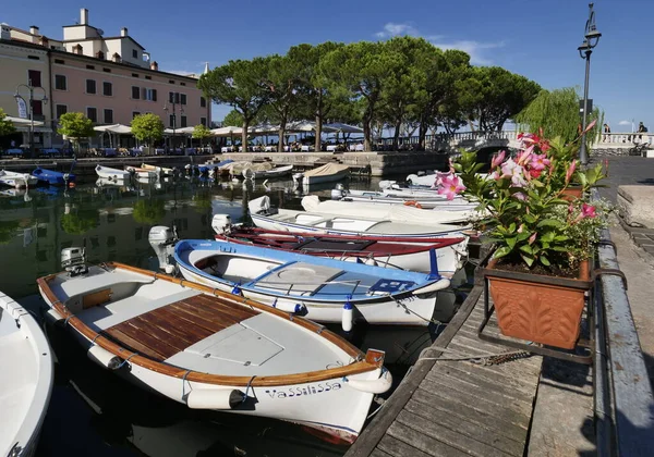 Old Harbour Full Boats Desenzano Sul Garda Lake Lombardy Italy — Stockfoto