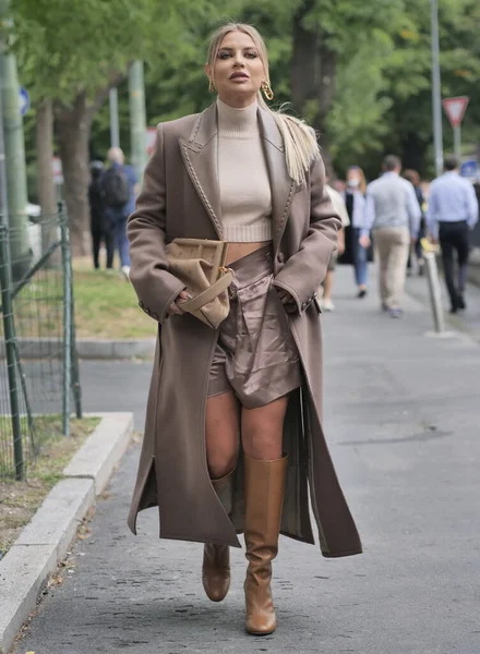 Veronica Ferraro Street Style Outfit Fendi Fashion Show Milano Fashion — 图库照片