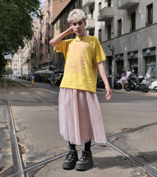 Fashion Blogger Street Style Outfit Dolce Gabbana Fashion Show Mfw — Stock fotografie