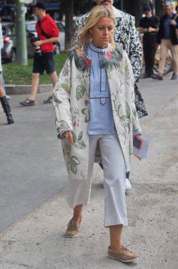 Fashion blogger street style outfit after and before Fendi fashion show during Milano fashion Week woman spring/summer collections