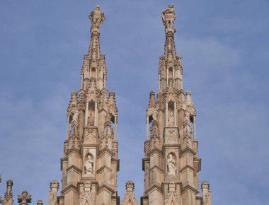  Milano Kubbesi, Lombardiya, İtalya 'daki Scukptures ve heykeller