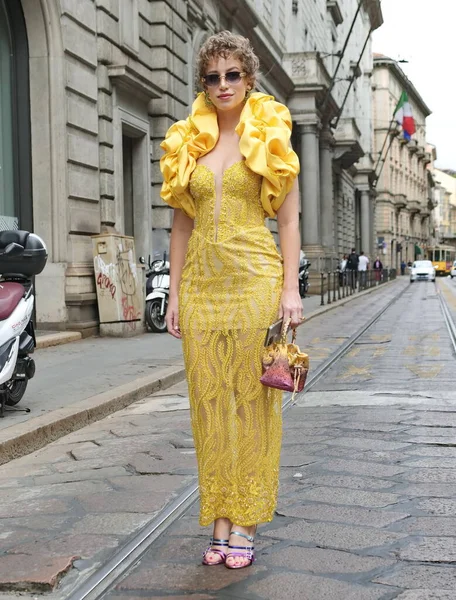 Moda Mujer Street Style Outfit Antes Calcaterra Desfile Moda Durante — Foto de Stock