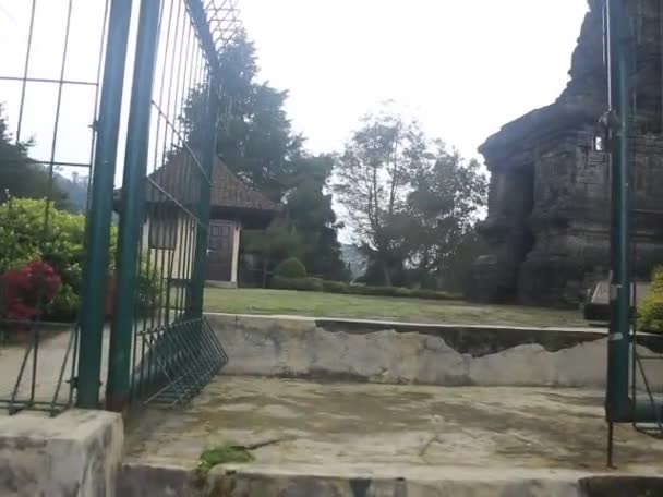 Dwarawati Temple Ligger Dieng Centrala Java Indonesien Relik Från Kalingga — Stockvideo