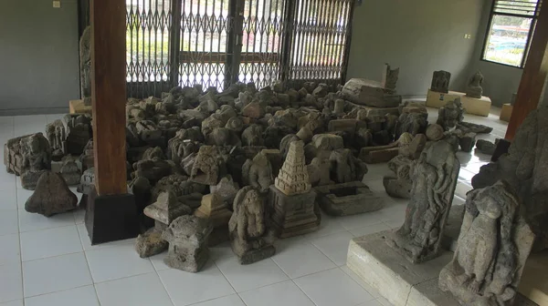 Statues Yoni Phallus Temple Stones Kailasa Dieng Museum Collection Educational — Stock fotografie