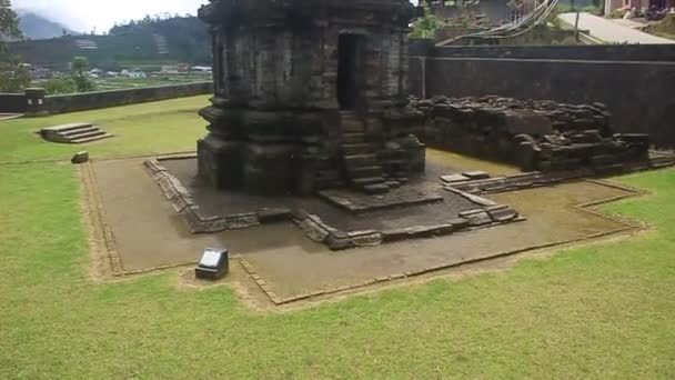 Dovolená Nádhernou Indonésie Gatotkaca Chrám Chrámu Dieng Komplexní Turistický Objekt — Stock video