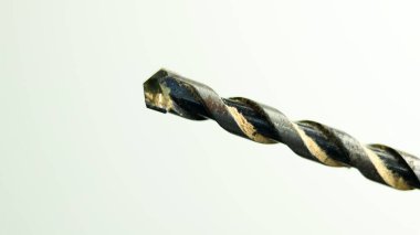 Matkabı kullanarak, Matkap Macro 'yu ısırdı..