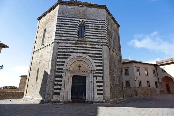 San Giovanni Vaftizhanesi Volterra Nın Tarihi Merkezinde Duomo Nun Önünde — Stok fotoğraf