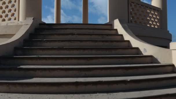 Pov Erschossen Beim Spaziergang Auf Dem Pavillon Dem Tempel Zentrum — Stockvideo