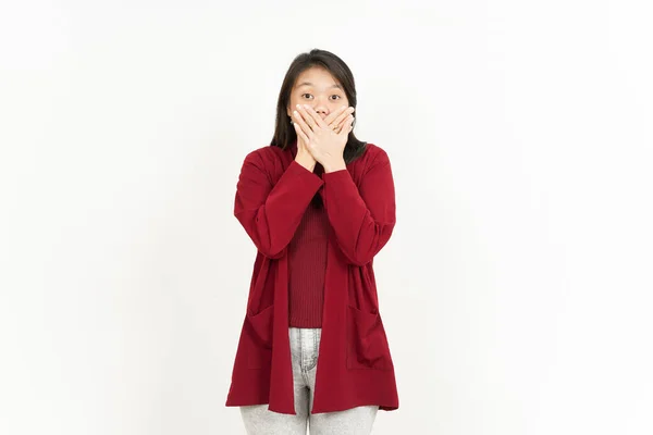 Beyaz Arka Planda Kırmızı Gömlekli Güzel Bir Asyalı Kadının Ağzını — Stok fotoğraf