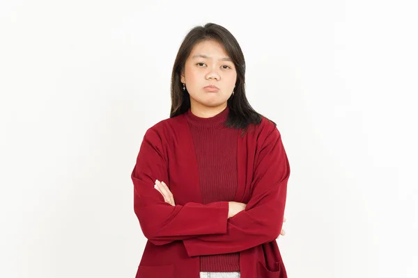 白い背景に赤いシャツを着た美しいアジア人女性の悲しいジェスチャー — ストック写真