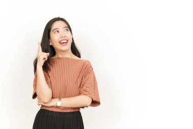 Beyaz arka planda tecrit edilmiş Güzel Asyalı Kadın Hareketi