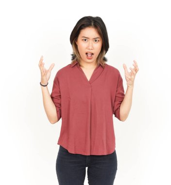 Beyaz arka planda tecrit edilmiş Asyalı Güzel Kadın Kızgın ve Üzücü