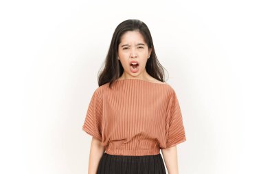 Beyaz arka planda tecrit edilmiş Asyalı Güzel Kadın Kızgın ve Üzücü