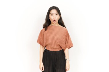 Beyaz arka planda tecrit edilmiş Güzel Asyalı Kadın İfadesi