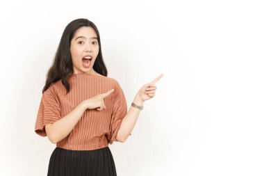 Beyaz arka planda tecrit edilmiş Güzel Asyalı Kadın 'ın Ürün ve İşaret Tarafı