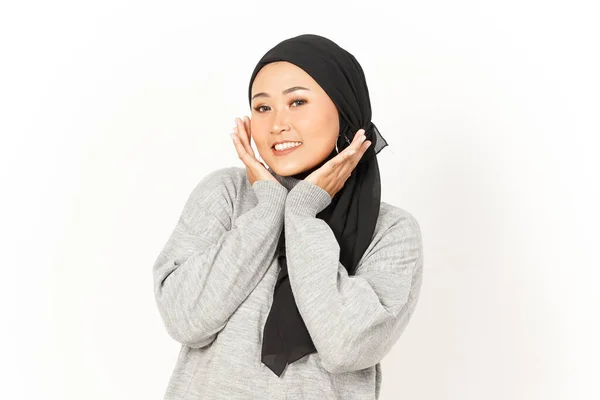 Sorria Olhando Para Câmera Bela Mulher Asiática Vestindo Hijab Isolado — Fotografia de Stock