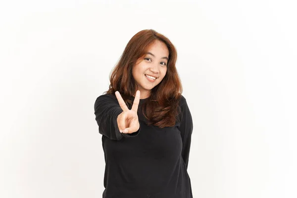 Mostrando Dos Dedos Hermosa Mujer Asiática Con Camisa Negra Aislada —  Fotos de Stock