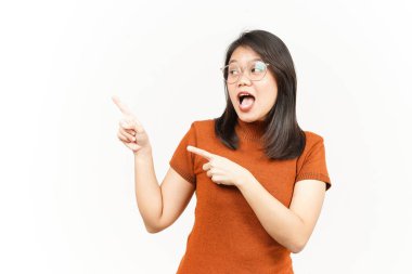 Beyaz arka planda tecrit edilmiş Güzel Asyalı Kadın 'ın Ürün ve İşaret Tarafı