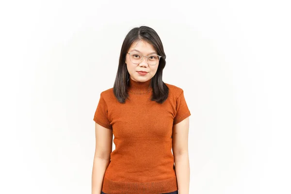 Kijken Naar Camera Van Mooie Aziatische Vrouw Geïsoleerd Witte Achtergrond — Stockfoto