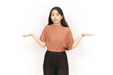 Beyaz arka planda izole edilmiş Güzel Asyalı Kadın 'ın Karmaşık Hareketi