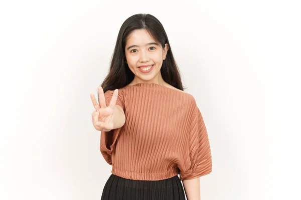 Mostrando Tres Dedo Hermosa Mujer Asiática Aislado Sobre Fondo Blanco — Foto de Stock