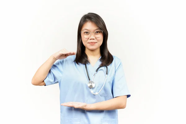 Measuring Showing Big Sign Product Asian Young Doctor Isolated White — Stock Photo, Image