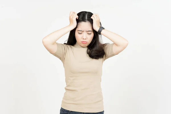Lijden Hoofdpijn Van Mooi Aziatisch Vrouw Geïsoleerd Witte Achtergrond — Stockfoto