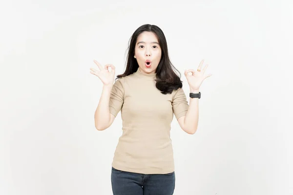 Toont Teken Van Mooie Aziatische Vrouw Geïsoleerd Witte Achtergrond — Stockfoto
