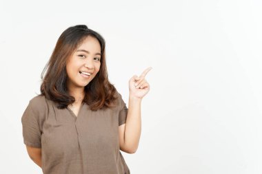 Beyaz arka planda tecrit edilmiş Güzel Asyalı Kadın 'ın Ürün ve İşaret Tarafı