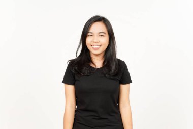 Gülümse ve beyaz arka planda izole edilmiş güzel Asyalı kadının kamerasına bak.