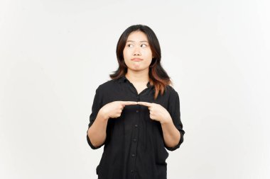 Beyaz arka planda tecrit edilmiş Güzel Asyalı Kadın Hareketi