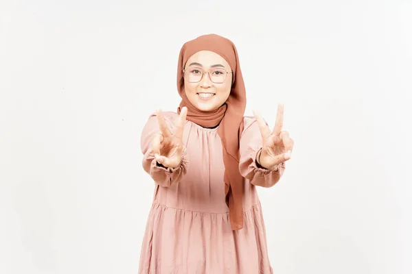 Showing Peace Victory Sign Beautiful Asian Woman Wearing Hijab Isolated — 图库照片