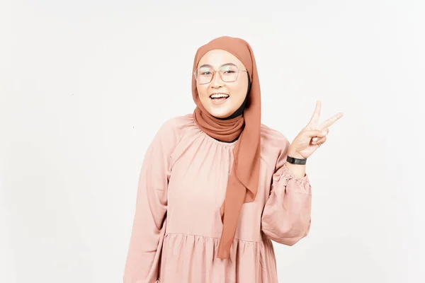 Showing Peace Victory Sign Beautiful Asian Woman Wearing Hijab Isolated — 图库照片