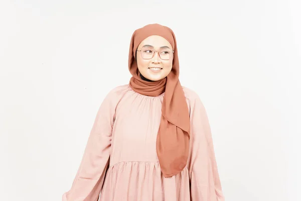 Smile Looking Away Beautiful Asian Woman Wearing Hijab Isolated White — Stock Fotó