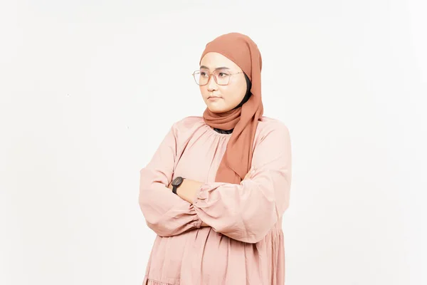 Sorria Olhando Para Longe Bela Mulher Asiática Vestindo Hijab Isolado — Fotografia de Stock