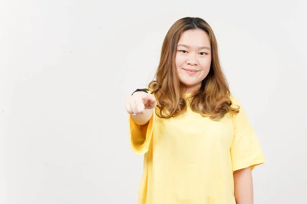 Wijzend Naar Glimlach Van Mooi Aziatisch Vrouw Dragen Geel Shirt — Stockfoto