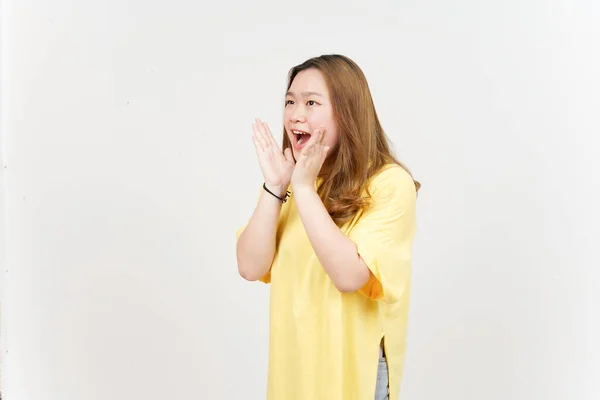 Announcement Hands Mouth Beautiful Asian Woman Wearing Yellow Shirt Isolated — Fotografia de Stock