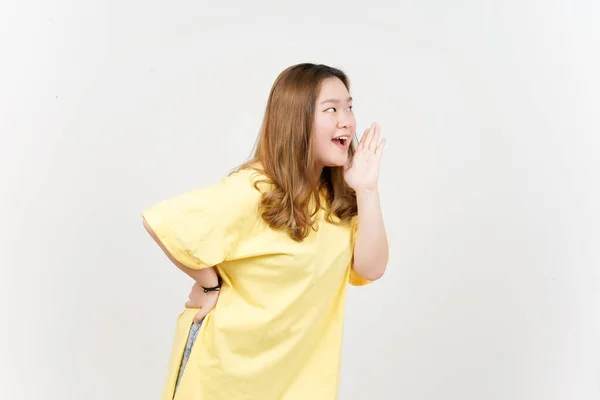 Announcement Hands Mouth Beautiful Asian Woman Wearing Yellow Shirt Isolated — 스톡 사진