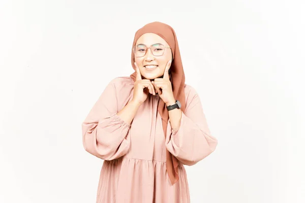 Smiling Looking Camera Beautiful Asian Woman Wearing Hijab Isolated White — Φωτογραφία Αρχείου