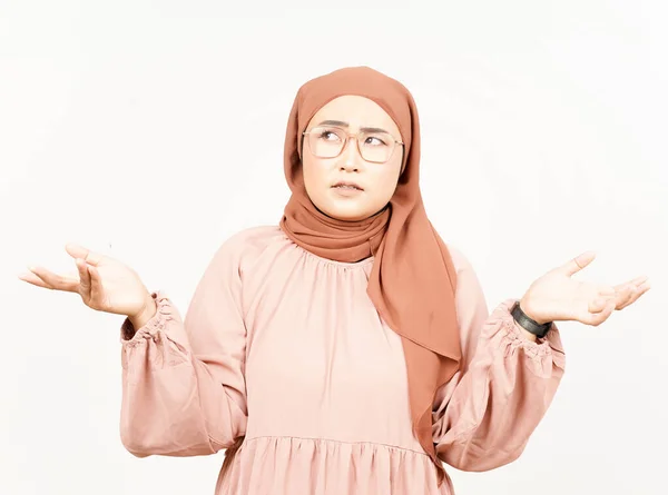 Dúvida Confusa Não Sei Gesto Bela Mulher Asiática Vestindo Hijab — Fotografia de Stock