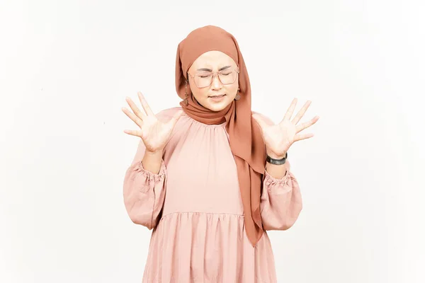 Screaming Angry Expression Beautiful Asian Woman Wearing Hijab Isolated White — Φωτογραφία Αρχείου