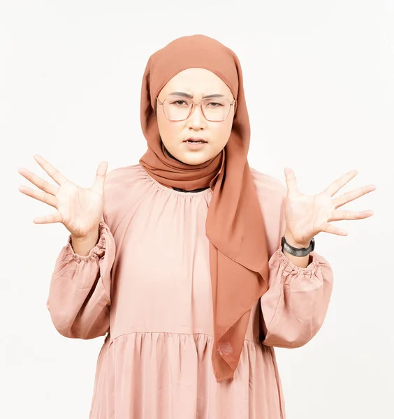 Screaming Angry Expression Beautiful Asian Woman Wearing Hijab Isolated White — Fotografia de Stock