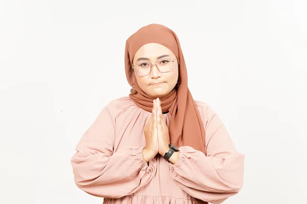 Mendier Pour Dire Désolé Belle Asiatique Femme Portant Hijab Isolé — Photo