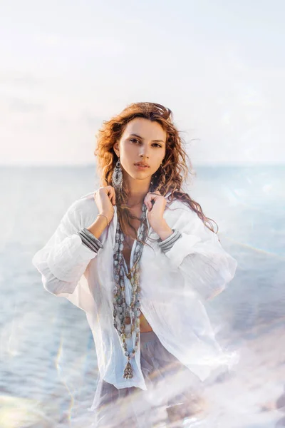 Beautiful Young Stylish Woman Beach — Stock Photo, Image