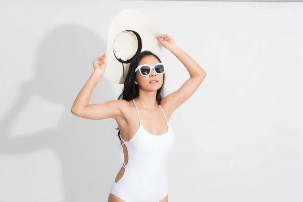 Summer Woman Studio Portrait Asian Woman Wearing White Swimsuit Dress — Stock Photo, Image