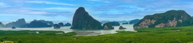 Samet NangShe 'nin panorama manzarası, Phangnga Körfezi' ndeki dağların manzarası, andaman Denizi 'ndeki mangrov ormanı, Tayland, Phangnga' daki seyahat yeri.