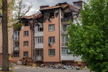 Terör saldırısı. Ukrayna, Rusya savaşı. Irpen. Rus istilacılardan sonra Irpin. - 05.16.2022 IRPIN. UKRAİNA