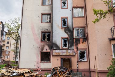 Terör saldırısı. Ukrayna, Rusya savaşı. Irpen. Rus istilacılardan sonra Irpin. - 05.16.2022 IRPIN. UKRAİNA