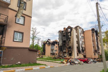 Terör saldırısı. Ukrayna, Rusya savaşı. Irpen. Rus istilacılardan sonra Irpin. - 05.16.2022 IRPIN. UKRAİNA